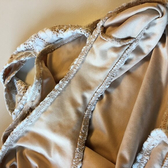 Forever 21 Swimsuit Medium Cream Lace Crochet Cheeky Coquette Boho - Picture 11 of 11